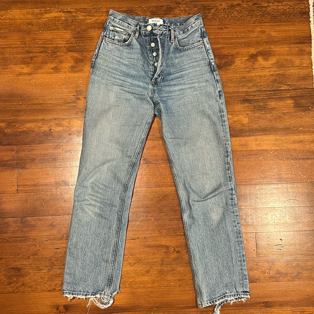 Agolde high-waisted perfect jeans.